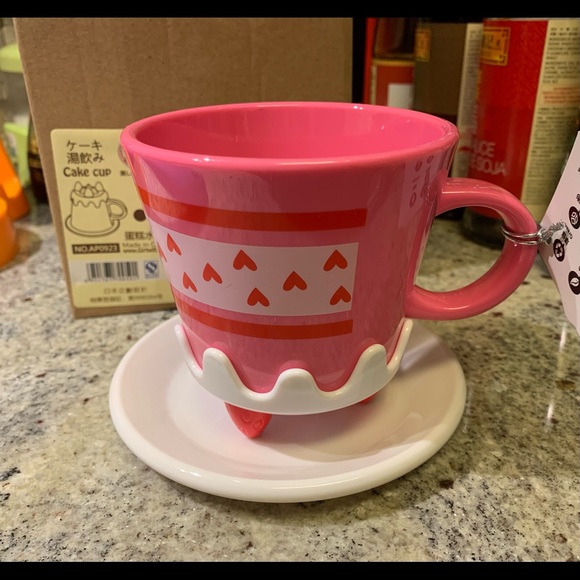 Plastic cute dessert looking cup - Picture 5 of 8